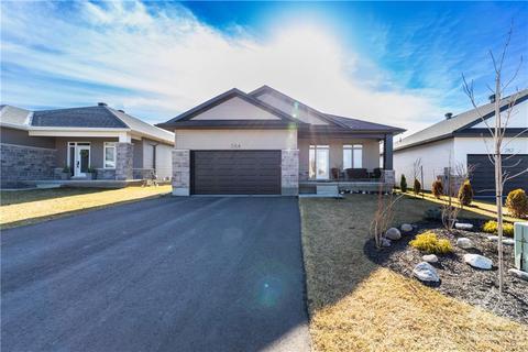 284 Wood Avenue, Smiths Falls, ON, K7A5H3 | Card Image
