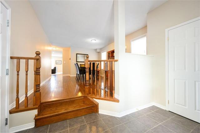 2282 Spence Lane, House detached with 6 bedrooms, 2 bathrooms and 1 parking in Burlington ON | Image 35
