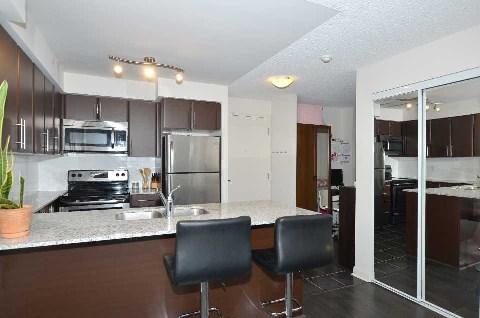 805 - 525 Wilson Ave, Condo with 1 bedrooms, 1 bathrooms and 1 parking in Toronto ON | Image 5