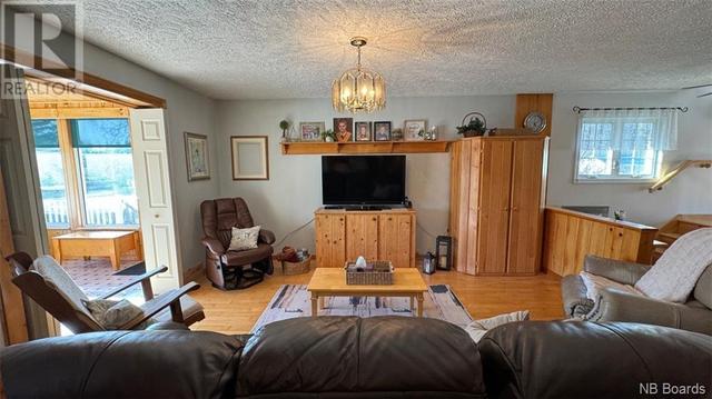 94 Siegas Street, House detached with 4 bedrooms, 2 bathrooms and null parking in Sainte Anne NB | Image 9