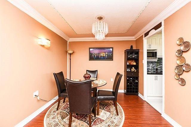 2103 - 18 Knightsbridge Rd, Condo with 2 bedrooms, 1 bathrooms and 1 parking in Brampton ON | Image 4