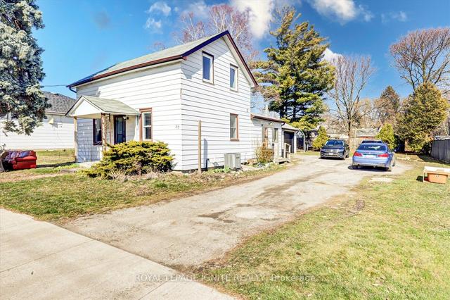 85 Liberty St S, House detached with 3 bedrooms, 1 bathrooms and 6 parking in Clarington ON | Image 23