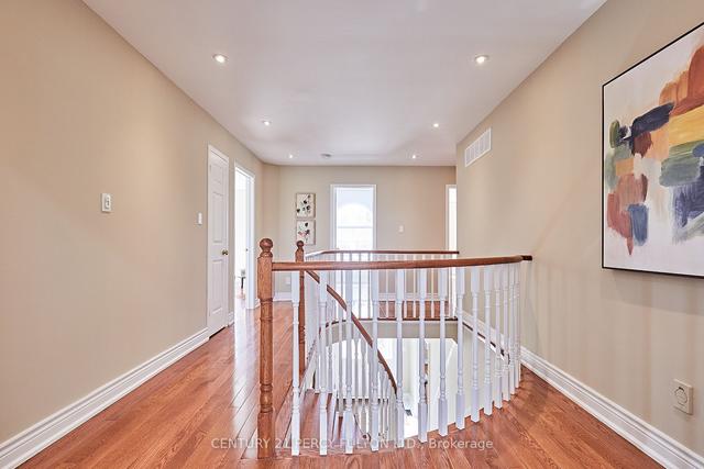 854 Baylawn Dr, House detached with 4 bedrooms, 4 bathrooms and 6 parking in Pickering ON | Image 10