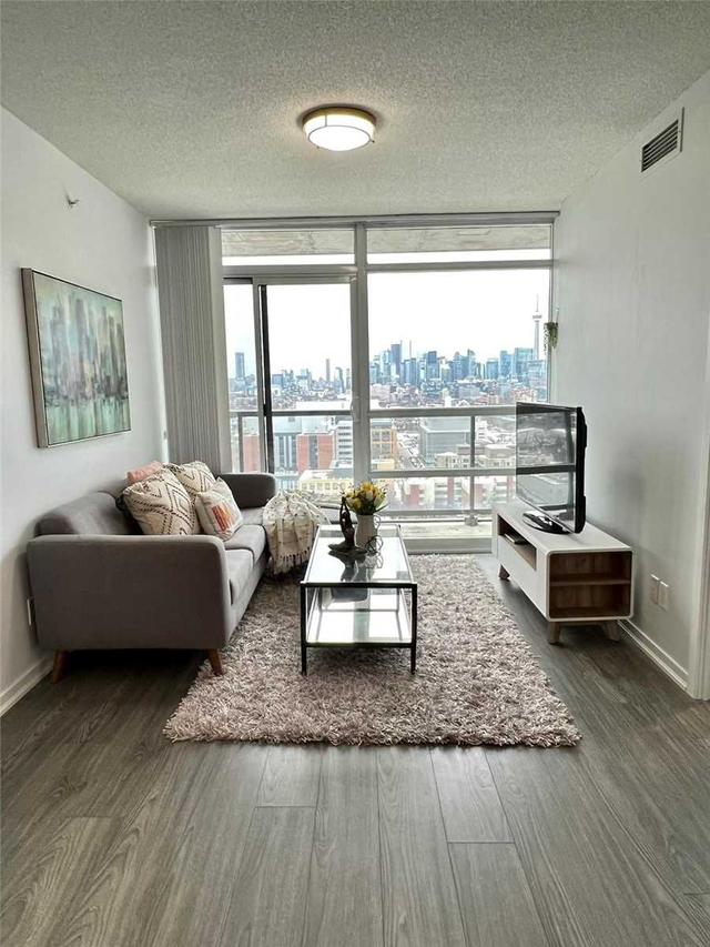 2206 - 68 Abell St, Condo with 2 bedrooms, 2 bathrooms and 0 parking in Toronto ON | Image 2