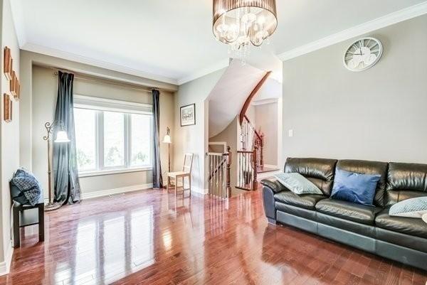223 Venice Gate Dr, House detached with 3 bedrooms, 4 bathrooms and 4 parking in Vaughan ON | Image 8