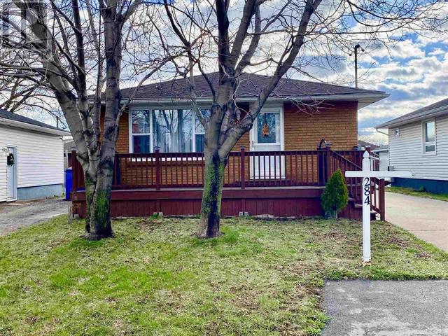 284 Glasgow Ave, House detached with 3 bedrooms, 1 bathrooms and null parking in Sault Ste. Marie ON | Image 1