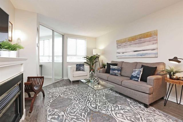 1110 - 4 Park Vista, Condo with 2 bedrooms, 2 bathrooms and 1 parking in Toronto ON | Image 8