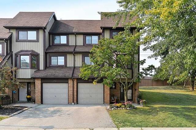 84 - 6780 Formentera Ave, Townhouse with 3 bedrooms, 2 bathrooms and 2 parking in Mississauga ON | Image 1