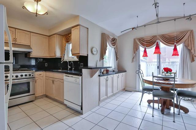 168 Roxbury St, House detached with 4 bedrooms, 4 bathrooms and 6 parking in Markham ON | Image 5
