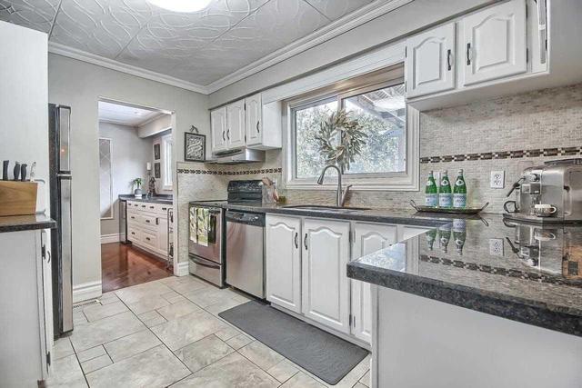 5 Sir Pellias Terr, House detached with 4 bedrooms, 4 bathrooms and 4 parking in Markham ON | Image 11