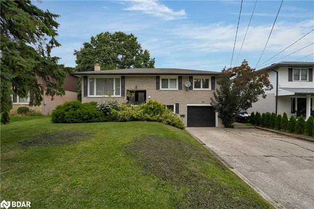 72 Steel Street, House detached with 3 bedrooms, 2 bathrooms and 5 parking in Barrie ON | Image 12
