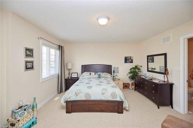 4486 Saw Mill Dr, House semidetached with 3 bedrooms, 3 bathrooms and 6 parking in Niagara Falls ON | Image 7