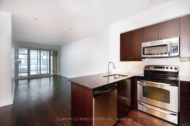 4109 - 2191 Yonge St, Condo with 1 bedrooms, 1 bathrooms and 1 parking in Toronto ON | Image 2