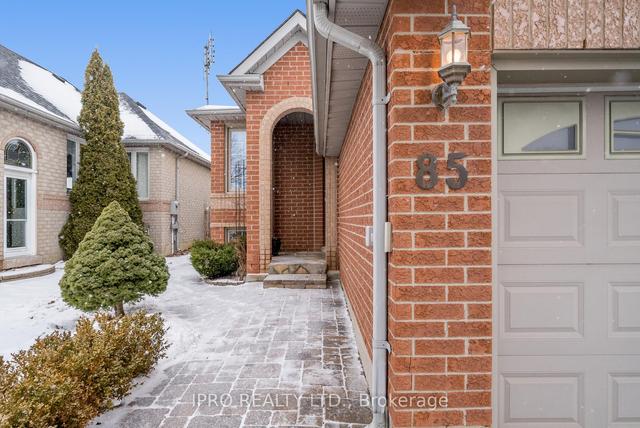 85 Springview Dr, House detached with 2 bedrooms, 2 bathrooms and 3 parking in Brampton ON | Image 27