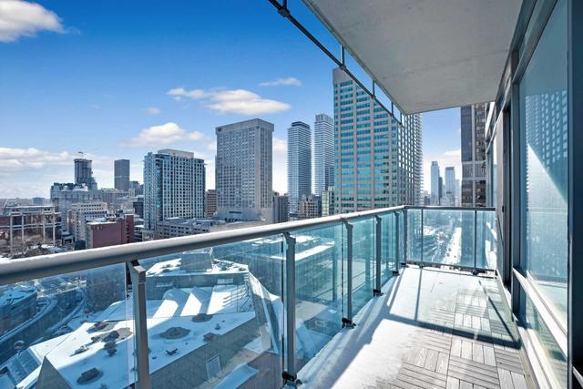 2102 - 18 Yorkville Ave, Condo with 2 bedrooms, 2 bathrooms and 1 parking in Toronto ON | Image 22
