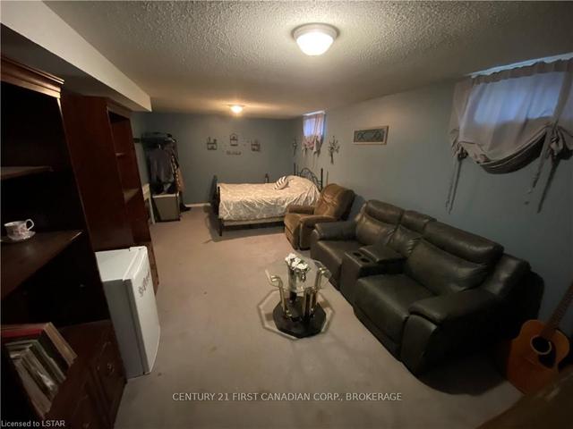 34 - 120 Centre St, Condo with 3 bedrooms, 2 bathrooms and 2 parking in London ON | Image 6