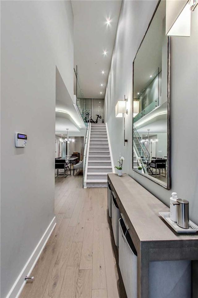 th#24 - 30 Nelson St, Townhouse with 3 bedrooms, 3 bathrooms and 2 parking in Toronto ON | Image 23