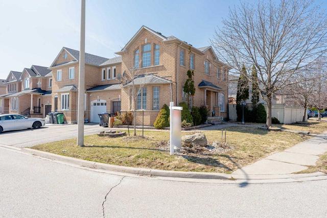 24 Clearspring Lane, House semidetached with 3 bedrooms, 4 bathrooms and 4 parking in Brampton ON | Image 1