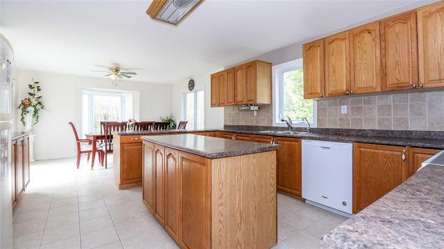 2334 Lakeshore Rd E, House detached with 5 bedrooms, 3 bathrooms and 8 parking in Oro Medonte ON | Image 8