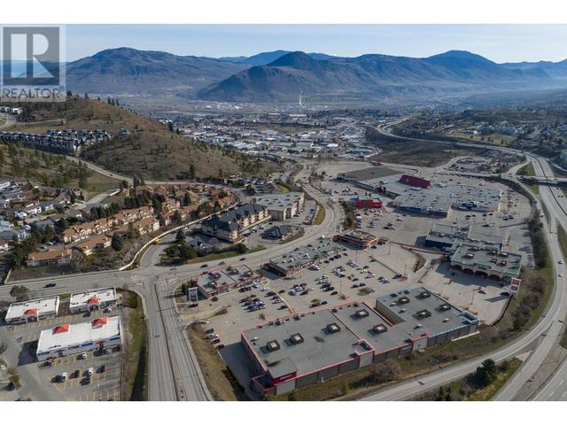 308 - 1390 Hillside Drive, Condo with 2 bedrooms, 3 bathrooms and null parking in Kamloops BC | Image 30
