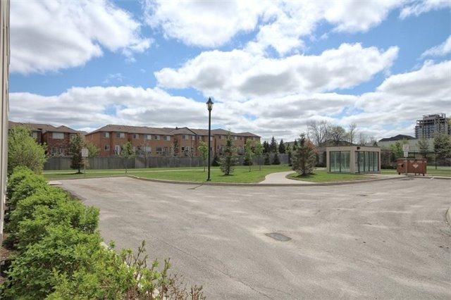 805 - 310 Red Maple Rd, Condo with 2 bedrooms, 2 bathrooms and 2 parking in Richmond Hill ON | Image 18