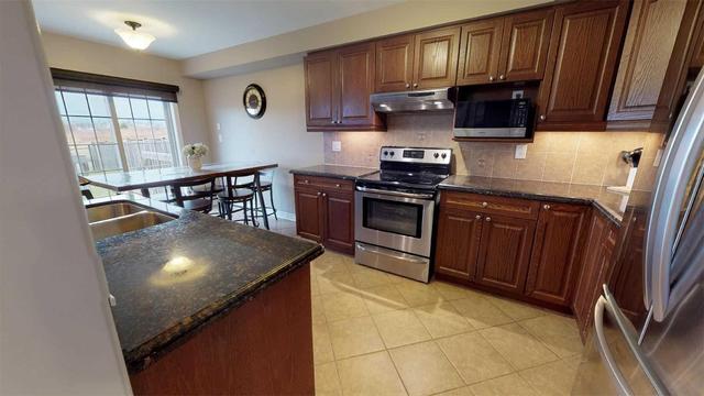 70 Atherton Ave, House semidetached with 3 bedrooms, 3 bathrooms and 2 parking in Ajax ON | Image 4