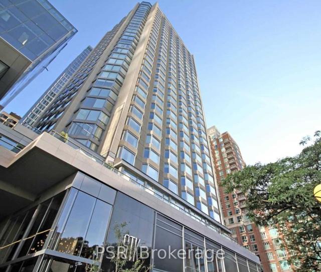 1017 - 155 Yorkville Ave, Condo with 1 bedrooms, 1 bathrooms and 0 parking in Toronto ON | Image 1