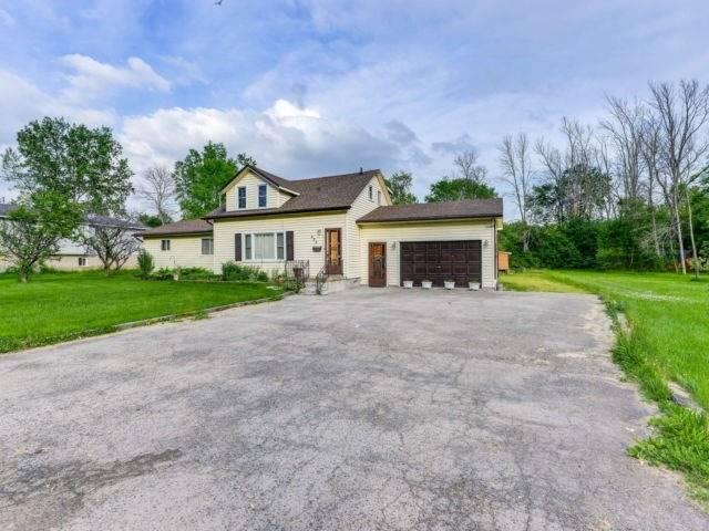 404 Washington Rd, House detached with 4 bedrooms, 2 bathrooms and 6 parking in Fort Erie ON | Image 2