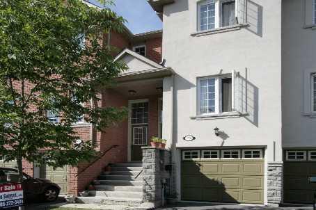 174 - 435 Hensall Circ, Townhouse with 2 bedrooms, 3 bathrooms and 2 parking in Mississauga ON | Image 1