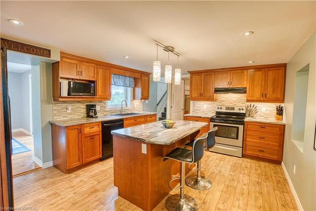 2693 Woodburn Road, House detached with 3 bedrooms, 1 bathrooms and 53 parking in Kingston ON | Image 6
