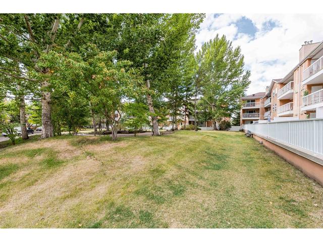 212 - 9003 106a Av Nw, Condo with 3 bedrooms, 2 bathrooms and 2 parking in Edmonton AB | Image 42