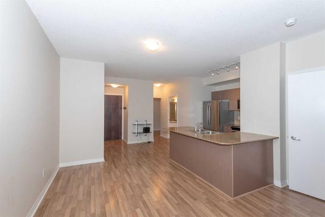 307 - 12 Yonge St, Condo with 1 bedrooms, 1 bathrooms and 1 parking in Toronto ON | Image 9