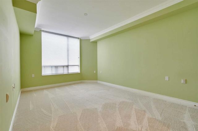 404 - 1750 Bayview Ave, Condo with 3 bedrooms, 3 bathrooms and 2 parking in Toronto ON | Image 8