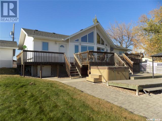 702 Aqualane Avenue, House detached with 3 bedrooms, 2 bathrooms and null parking in Aquadeo SK | Image 28