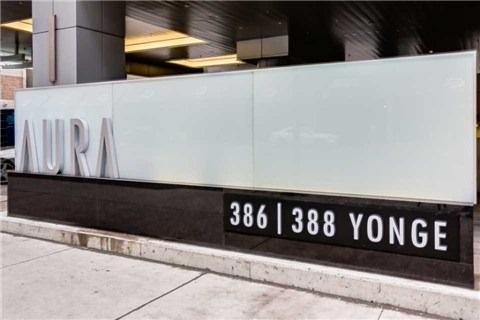 5616 - 386 Yonge St, Condo with 3 bedrooms, 2 bathrooms and 1 parking in Toronto ON | Image 1
