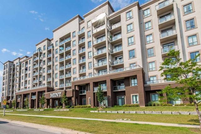 806 - 2490 Old Bronte Rd, Condo with 2 bedrooms, 2 bathrooms and 1 parking in Oakville ON | Image 3