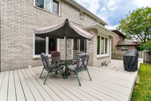 34 Ontario Crt, House detached with 3 bedrooms, 4 bathrooms and 6 parking in Mississauga ON | Image 28