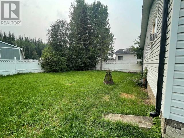 135 Nickerson Avenue, House other with 5 bedrooms, 2 bathrooms and 4 parking in Hinton AB | Image 10