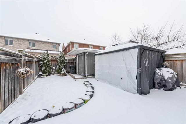 59 Manordale Cres, House semidetached with 3 bedrooms, 4 bathrooms and 4 parking in Vaughan ON | Image 38