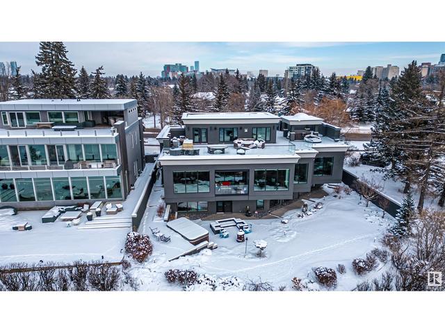 8602 Saskatchewan Dr Nw, House detached with 6 bedrooms, 5 bathrooms and 6 parking in Edmonton AB | Image 69
