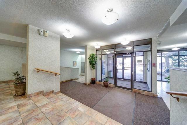 1107 - 10 Tapscott Rd, Condo with 2 bedrooms, 2 bathrooms and 1 parking in Toronto ON | Image 15