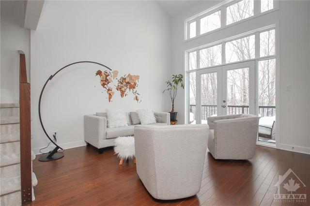 546 Crescendo Private, House attached with 2 bedrooms, 2 bathrooms and 2 parking in Ottawa ON | Image 14