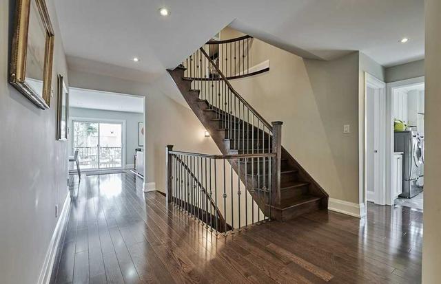 331 Centennial Rd, House detached with 5 bedrooms, 4 bathrooms and 6 parking in Toronto ON | Image 38