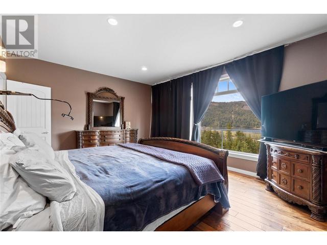 8097 Seed Road, House detached with 5 bedrooms, 4 bathrooms and 4 parking in North Okanagan F BC | Image 39