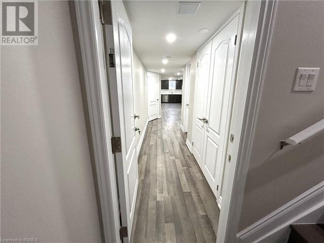 21 Doug Foulds Way Unit# Lower Level, Condo with 2 bedrooms, 1 bathrooms and 1 parking in Brant ON | Image 6