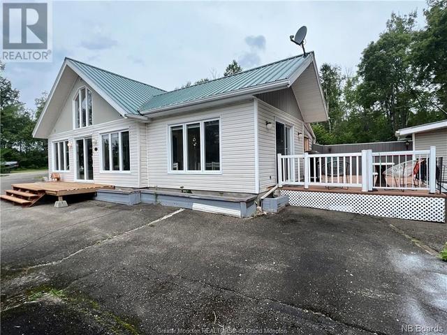 2553 Rte 130, House detached with 2 bedrooms, 1 bathrooms and null parking in Grand Falls P NB | Image 3