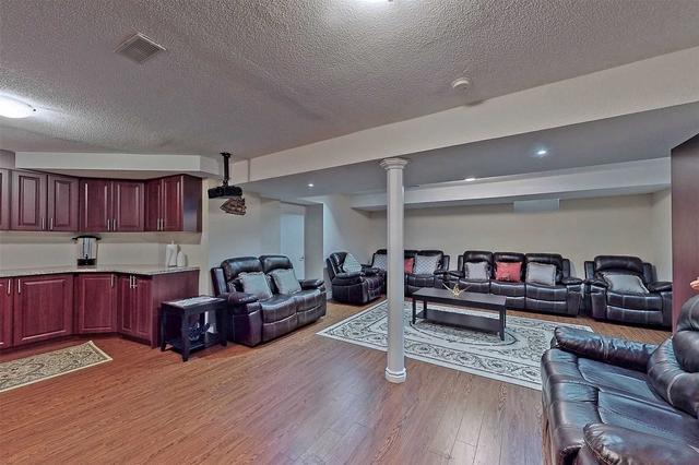 4 Springwood Heights Cres, House detached with 4 bedrooms, 6 bathrooms and 4 parking in Brampton ON | Image 22