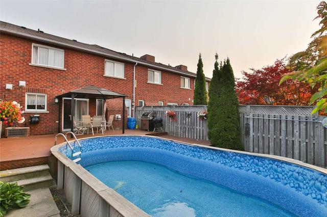 27 Bowles Dr, House attached with 3 bedrooms, 4 bathrooms and 3 parking in Ajax ON | Image 24