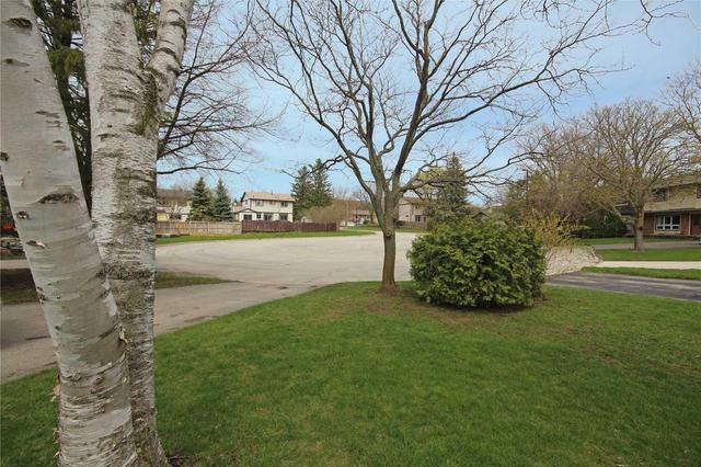 4 Hilderbrand Crt, House detached with 3 bedrooms, 3 bathrooms and 5 parking in Barrie ON | Image 18