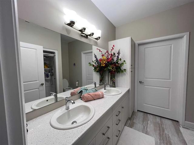 248 Moonstone Cres, House detached with 2 bedrooms, 2 bathrooms and 4 parking in Chatham Kent ON | Image 16